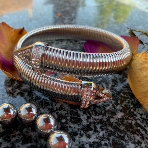 Stainless steel chunky cuff bracelet - Picture 5 of 5
